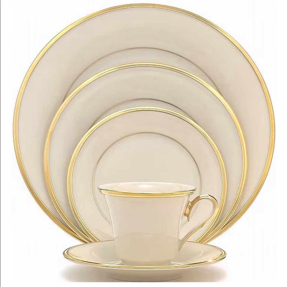 Lennox eternal place setting